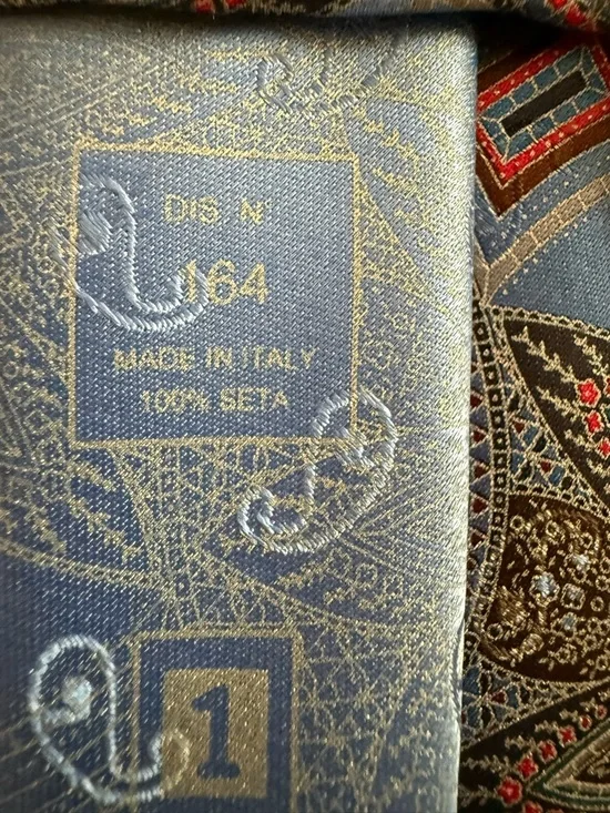 Classic Ermenegildo Zegna Blue Floral Medallion Silk Tie - Picture 8 of 8